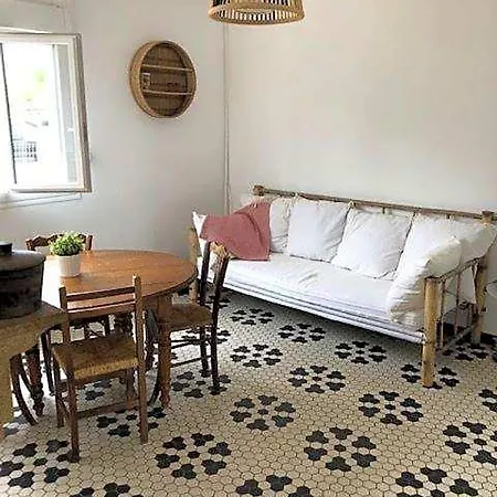Maleal, Grande Maison De Vacance A Sur