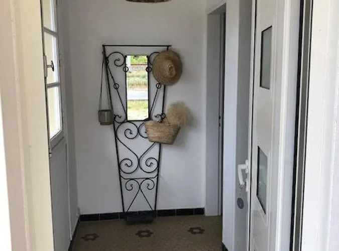 Maleal, Grande Maison De Vacance A Sur *